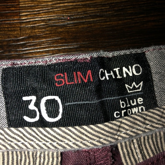 Blue Crown Shorts - Picture 2 of 3